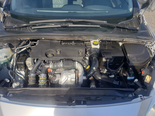 Imagen 12 de 12 de Peugeot 408 1.6 Allure Hdi 115cv 2016