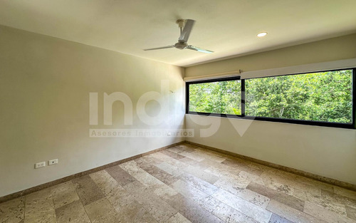 Casa En Venta En Mérida En Cabo Norte, Privada Arietta