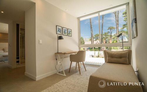 Imagen 14 de 17 de Residencia En Barrio Privado
