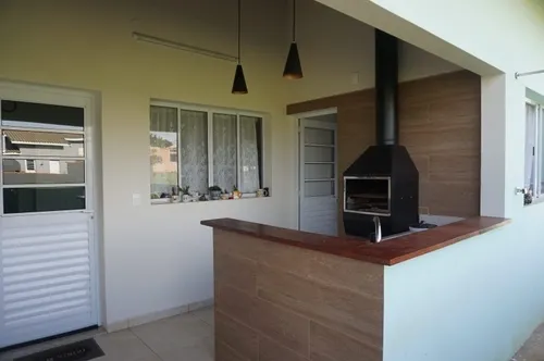 Casa Em Paranapanema Sp, Casa Na Represa Em Cond. Fechado
