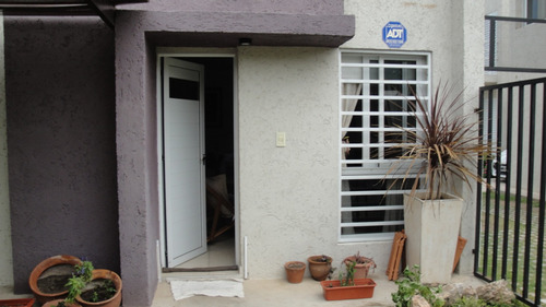 Imagen 2 de 14 de !!!oportunidad!!! Duplex Independiente Al Frente C/gas Natur