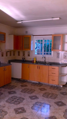 Imagen 5 de 25 de Triplex 4 Amb Con Patio/jardin Y Cochera. Muy Buena Ubicacion