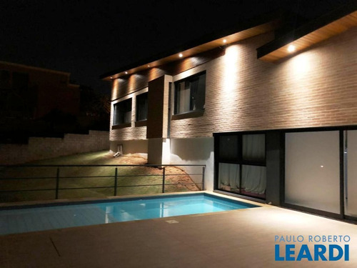 Imagem 2 de 15 de Casa Em Condomínio - Condomínio Santa Tereza - Sp - 574468
