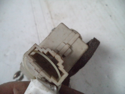 Trava Portinhola Do Tanque Fox Pa6.6 M40 (Usado)