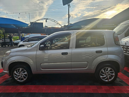 Fiat Uno ATTRACTIVE 1.0 Flex 6V 5p