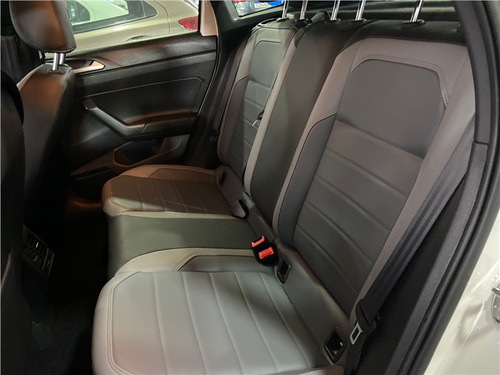 Volkswagen Nivus 1.0 200 TSI TOTAL FLEX COMFORTLINE AUTOMÁTICO
