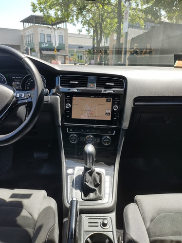 Imagen 19 de 22 de Volkswagen Golf Variant Highline 1.4l Tsi 2018. Hoffen