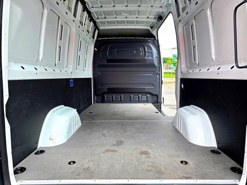 Mercedes-Benz Sprinter Furgão 2.0 315 Street Cdi Longo Teto Alto 10,5M3 5P