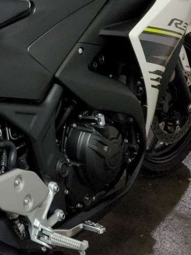Imagen 2 de 15 de Yamaha Yzf R3