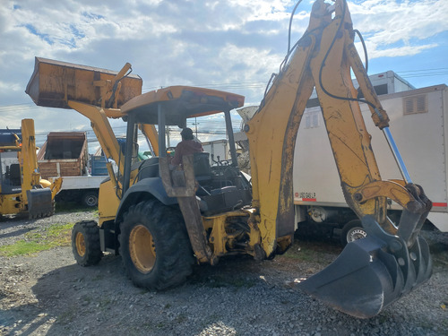 Retoexcavadora Jhon Deere