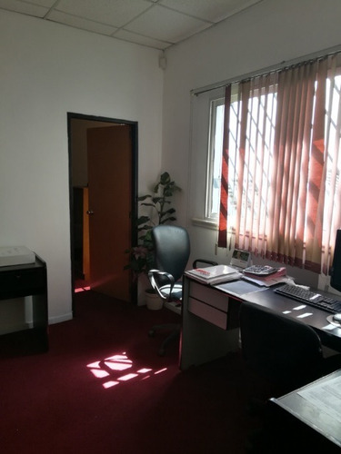 Imagen 8 de 12 de Galpon En Venta En Ciudadela