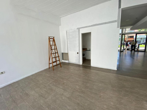 Local Comercial En Venta - 120mts2 - La Plata