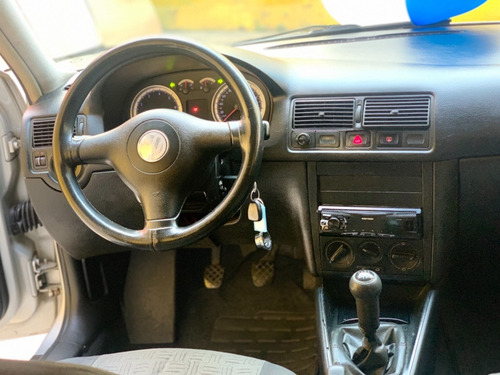 Volkswagen Golf 1.6 Sport Metro Vila Prudente Raridade