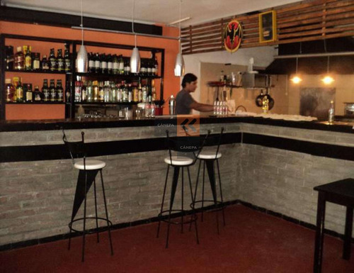 Local Comercial Con Excelente Ubicación- Ref: 984
