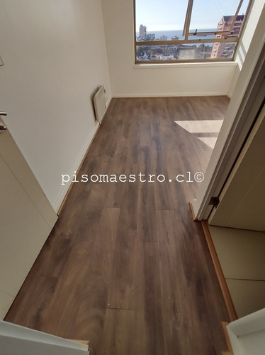 Imagen 8 de 10 de Instalación De Piso Flotante Laminado