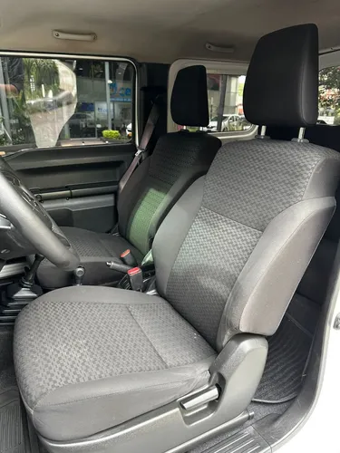 Suzuki Jimny 1.5 Mt