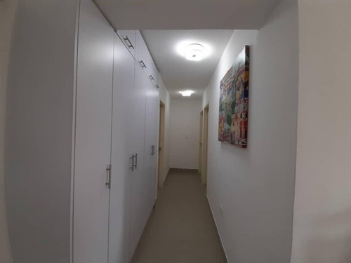 Imagen 3 de 12 de Gabriel Rivas Vende Apartamento En Res. Ramses Ix Urb. Los Mangos Cod: Foa-1578