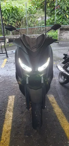 Yamaha X-max 300 / Modelo 2023