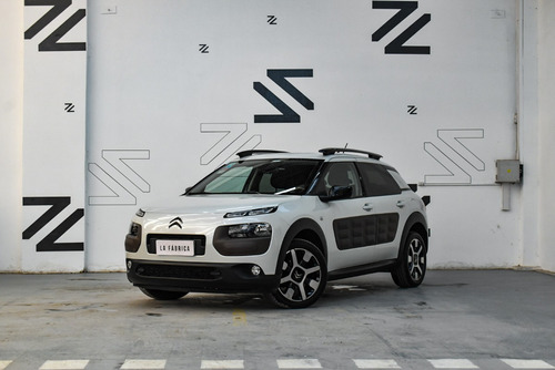 Citroën C4 Cactus 1.2 Puretech 110 At6 S&s Shine