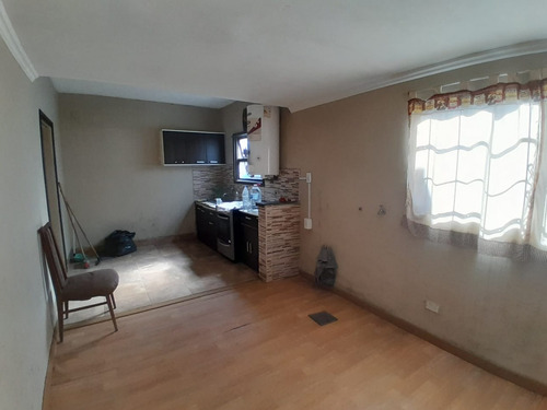 Chalet Cuatro Ambientes. Zona Makro