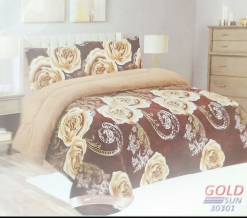 Imagen 2 de 5 de Acolchados Queen Forrados En Corderito Con 2 Fundas