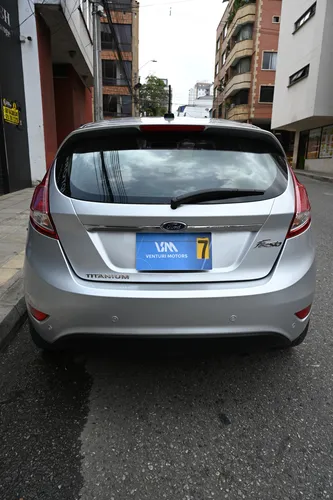 Ford Fiesta 1.6 Hatchback Titanium