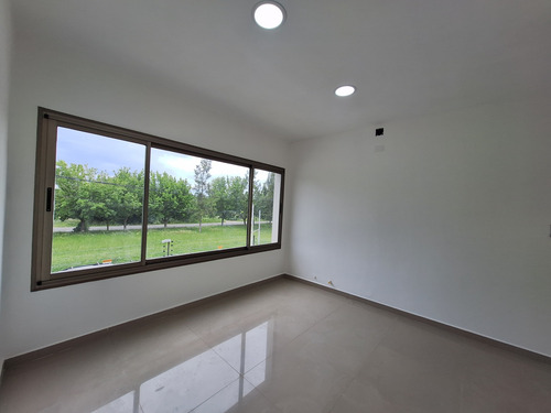 Casa A Estrenar En Venta