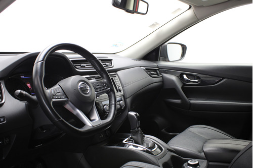 Nissan X-Trail 2.5 Exclusive 2 Row Cvt