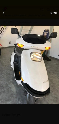 Imagen 1 de 10 de Honda Elite 150