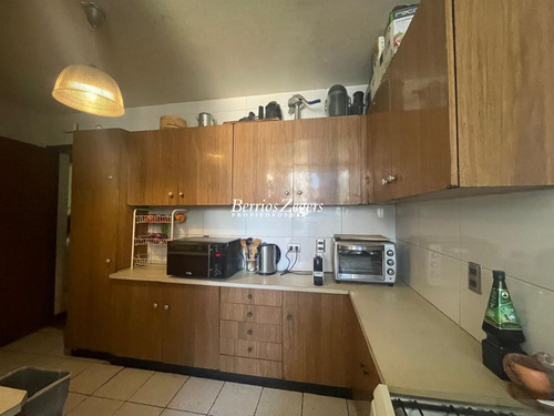 Departamento En Venta De 3 Dorm. 2 Baños En Las Condes