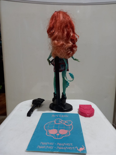 Monster High Lorna Mcnessie Filha Monstro Do Lago Ness 2014