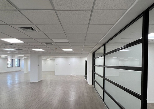 Oficina En Arriendo En Las Condes