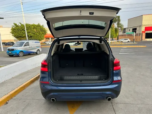 BMW X3 2.0 sDrive20iA At
