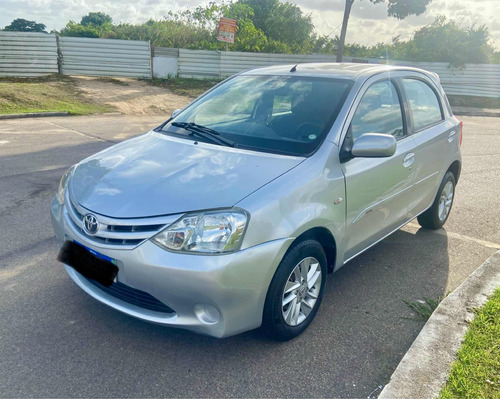 Toyota Etios 1.3 16v Xs 5p