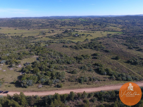 Imagen 5 de 9 de Chacras En Los Cerros Proximo A Aigua.