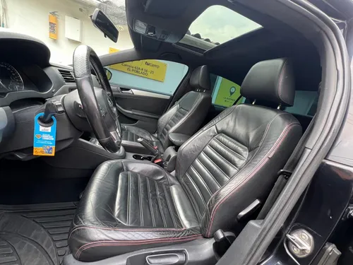 Volkswagen Jetta 2.0T Gli