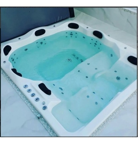 Spa Copacabana Com Hidro + Aquecedor + Base Para 7 Pessoas