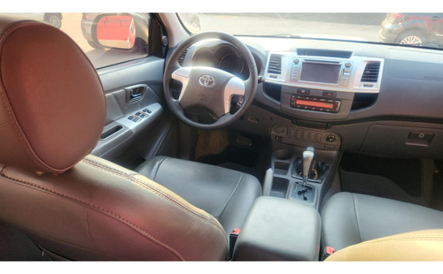 Toyota Hilux 3.0 SRV 4X4 CD 16V TURBO INTERCOOLER DIESEL 4P AUTOMÁTICO