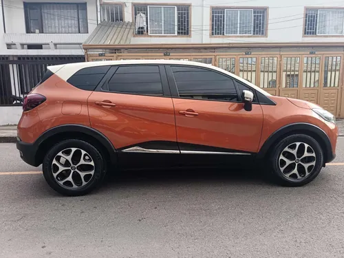 Renault Captur 2.0 Intens Automática