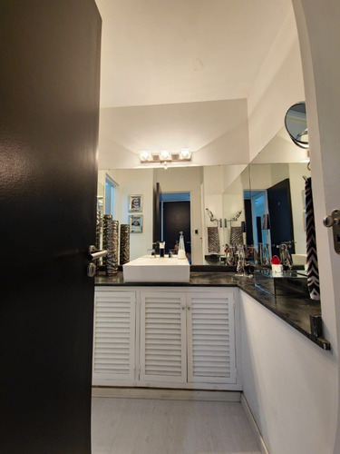 Exclusivo Dúplex 4 Ambientes Con Doble Balcón Aterrazado En Caballito Premium