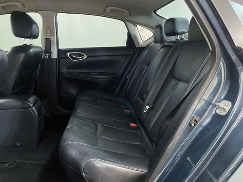 Imagem 12 de 22 de Nissan Sentra 2.0 Sv Flex Aut. 4p