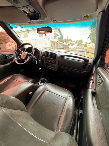 Chevrolet S-10 2.4 MPFI EXECUTIVE 4X2 CD 8V FLEX 4P MANUAL