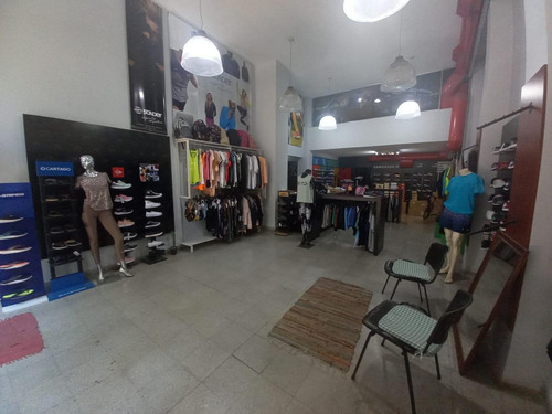 Imagen 3 de 16 de Local Centro Zona Comercial Venta