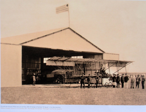 Uruguayan Air Force 100 Anniversary 1913 17 Marzo 2013 Book