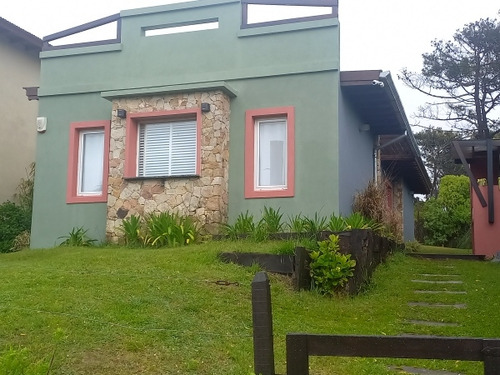 Casa En Mar Azul 1 Cuadra Del Mar . Temp. 2024 4 Personas