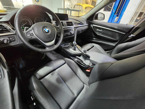 BMW Serie 3 2.0 328i Sedán Sport 245cv