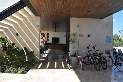 Lote En Venta En Mérida En Privada Aire Puro, Carretera Mérida-progreso