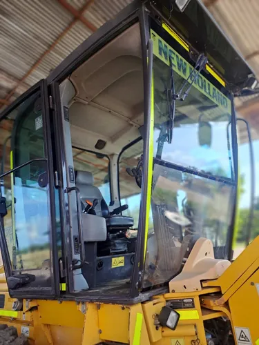 Motoniveladora New Holland Modelo 170b Año 2015