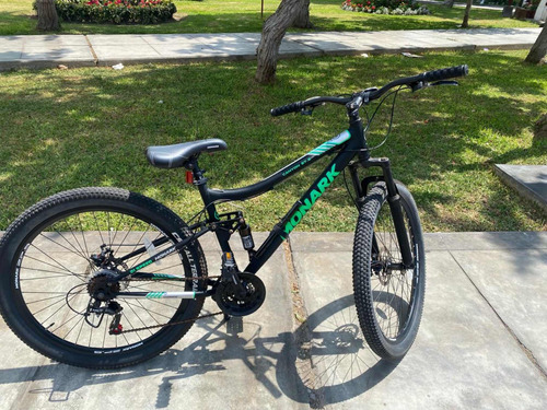 Bicicleta Monark Canyon 27.5