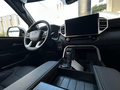 Toyota Sequoia PLATINUM BLANCA 2025